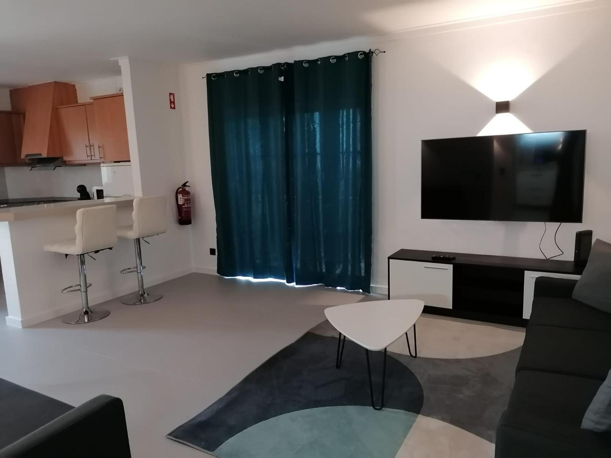 Alvor - Vitors Plaza Apartamento Портіман Екстер'єр фото